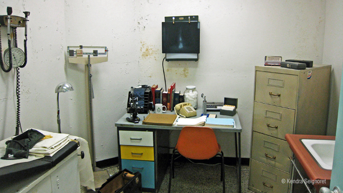 Diefenbunker - doctor's office